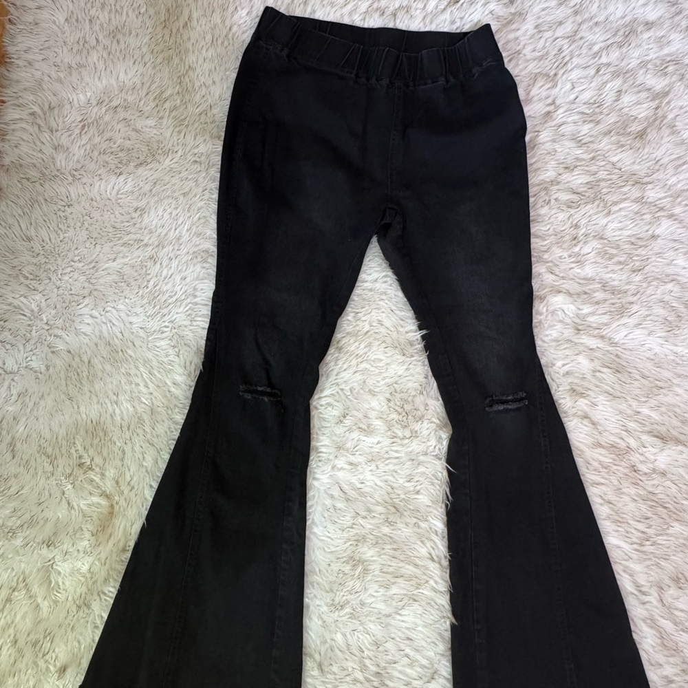Black Flared Jeans